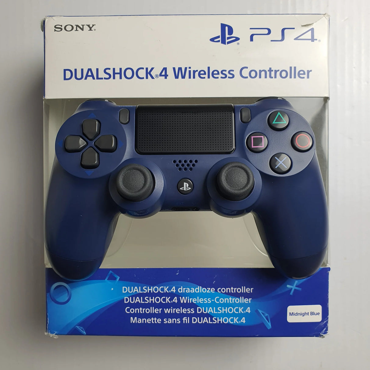 DUALSHOCK 4 GAMING CONTROLLER